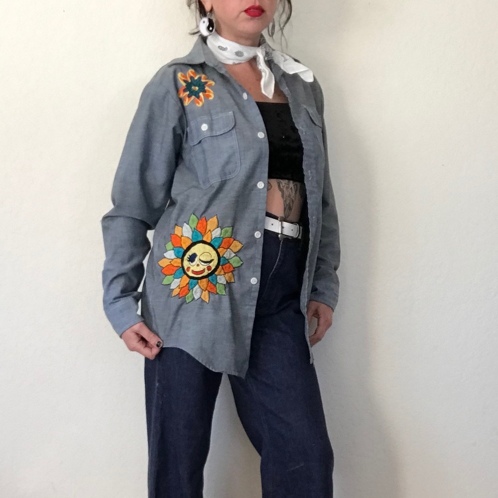 60s vintage hand embroidered denim shirt - Picture 5 of 8